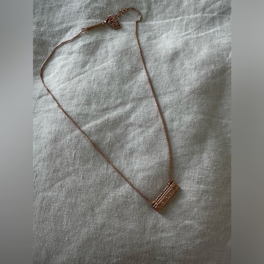 KENDRA SCOTT necklace